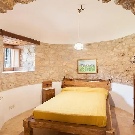 Apartamento Feliu, Masia Stone House, And Ground-floor Apartment, Sant Daniel-girona